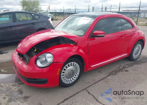 2015 Volkswagen Beetle 1.8T из США, поврежденный, VIN 3VWJ17ATXFM626743